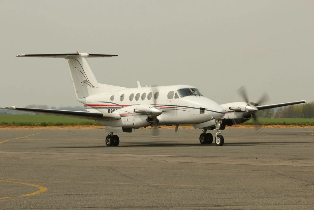 D12-620 (N888HJ).jpg