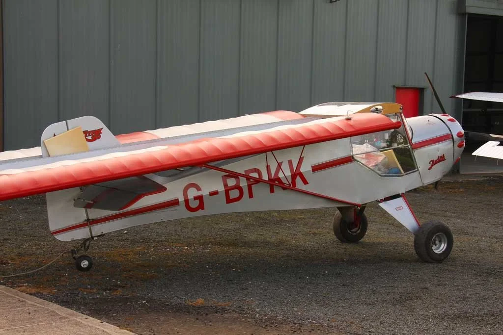 17Sep30_G-BPKK_SR