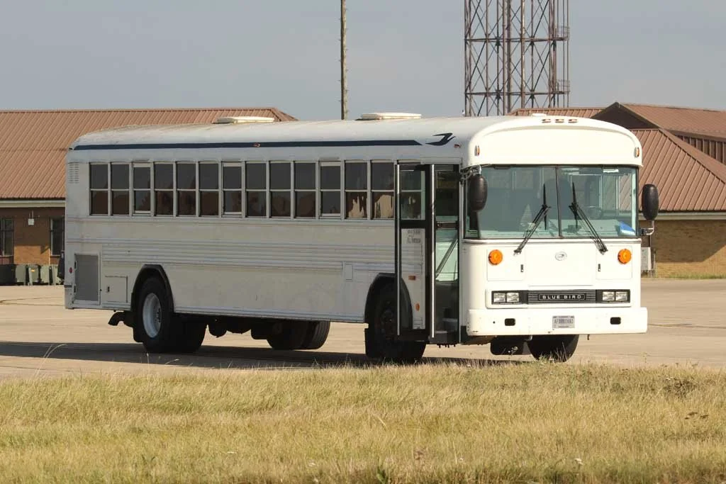 D13-279 (Bus).jpg