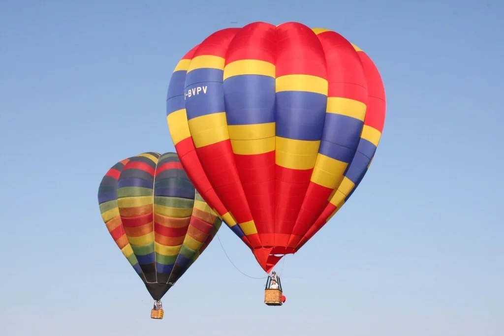 D7-598 (G-BVMR_G-BVPV)