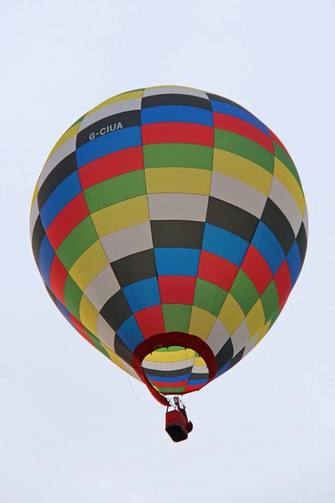 19Jun14_G-CIUA_(2)_SR