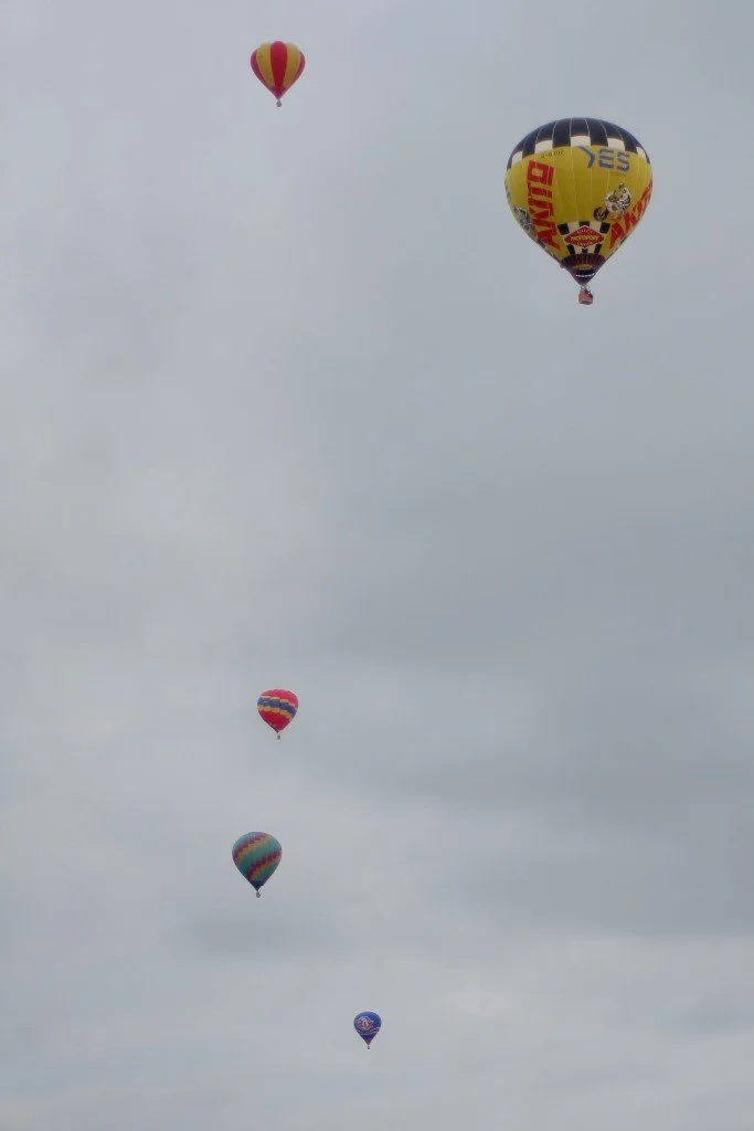 D4-354 (Balloons).JPG