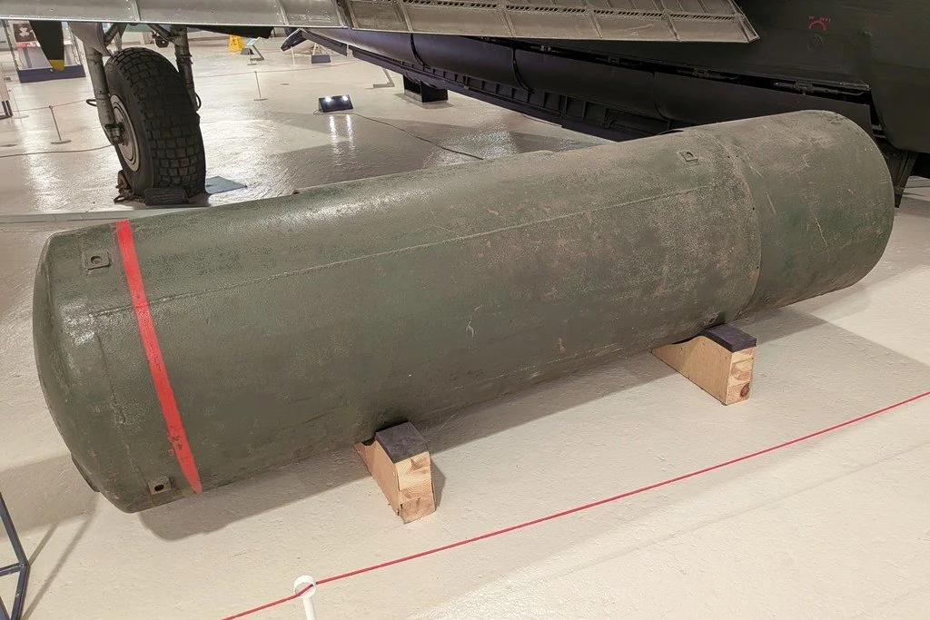 26Jun12_Missile_(11)_SR (High Capacity Bomb)