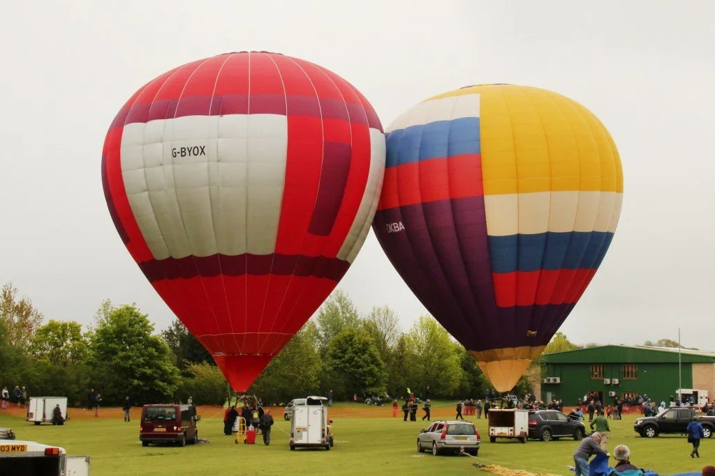 D8-739 (G-BYOX_G-DKBA)