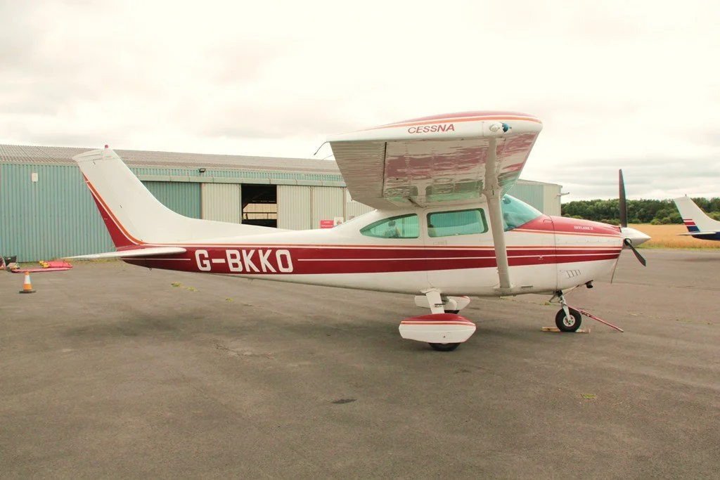 26Jul05_G-BKKO_(1)_SR