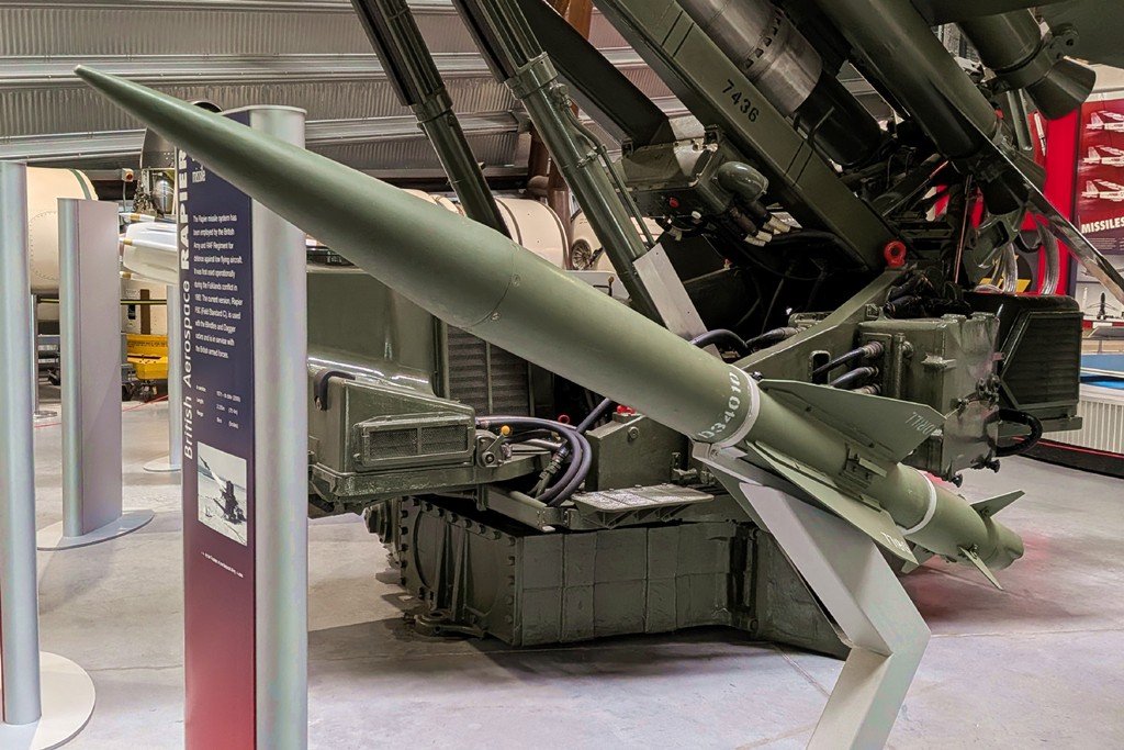 26Jun12_Missile_(38)_SR (Rapier)
