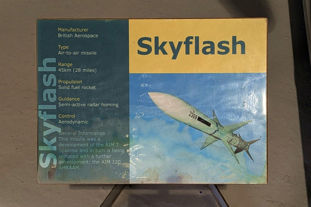 26Jun12_Missile_Info_(15)_SR (Skyflash)