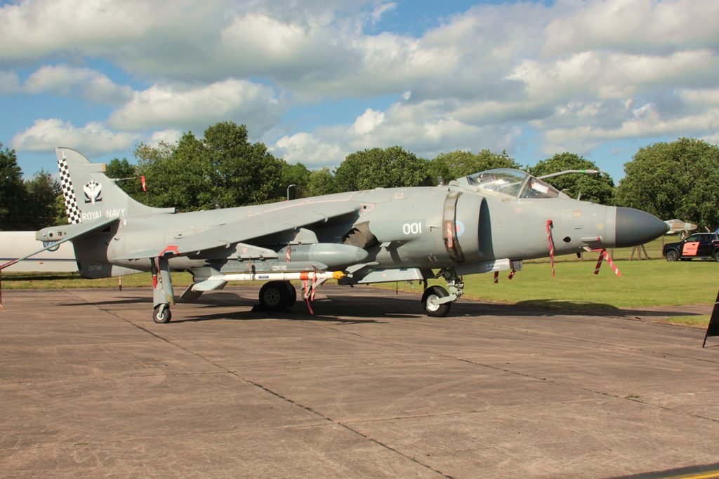 26Jun12_ZH796_(2)_SR