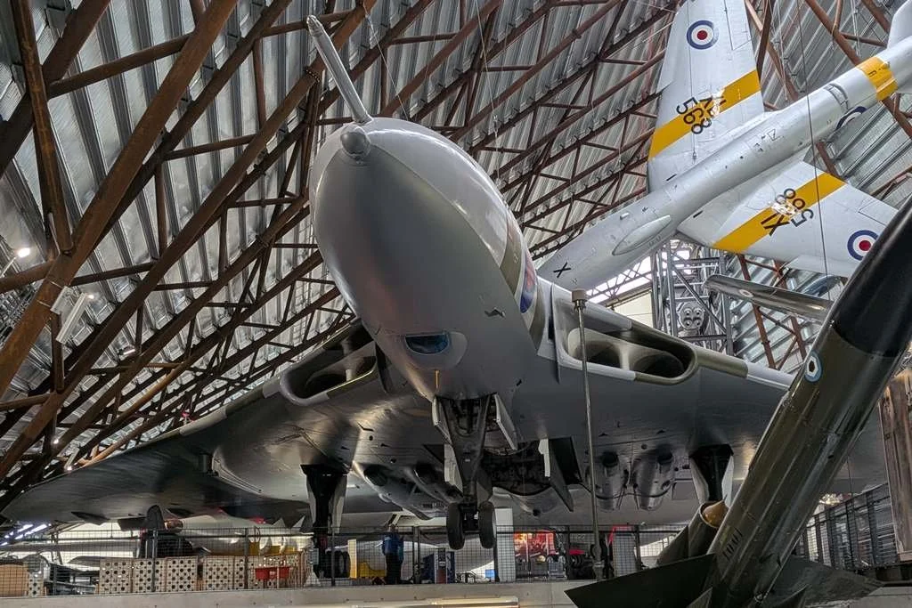 26Jun12_XM598_(1)_SR