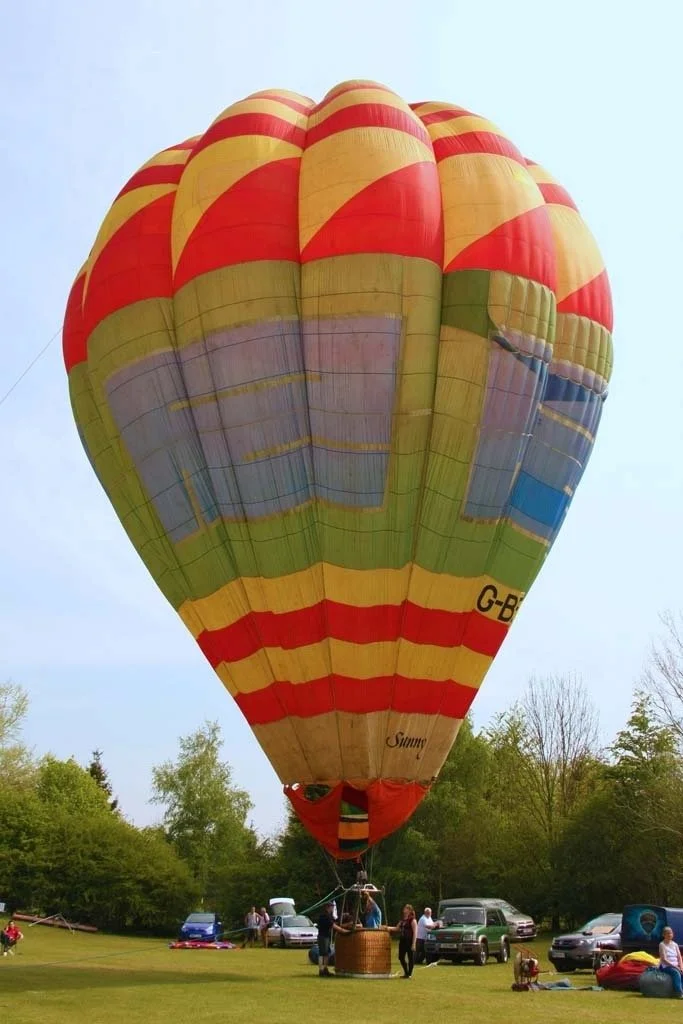 D12-684 (G-BEJA).jpg