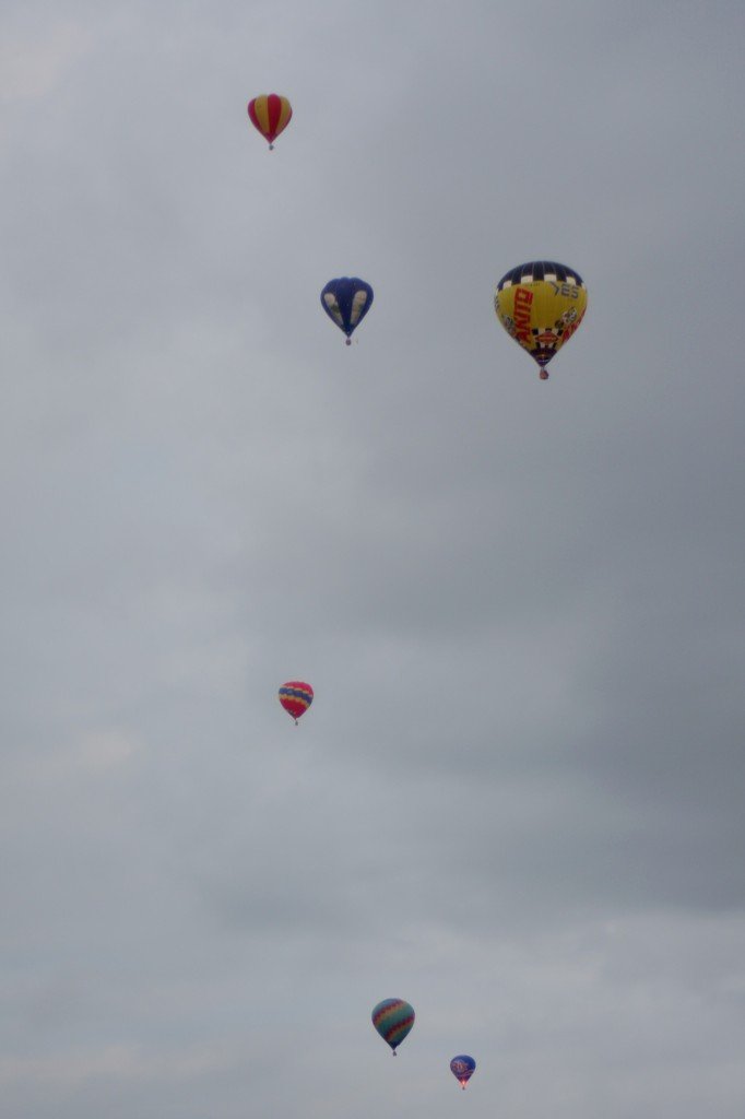 D4-355 (Balloons).JPG