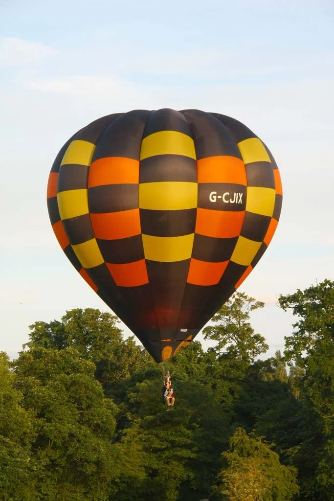 18Jun15_G-CJIX_(1)_SR