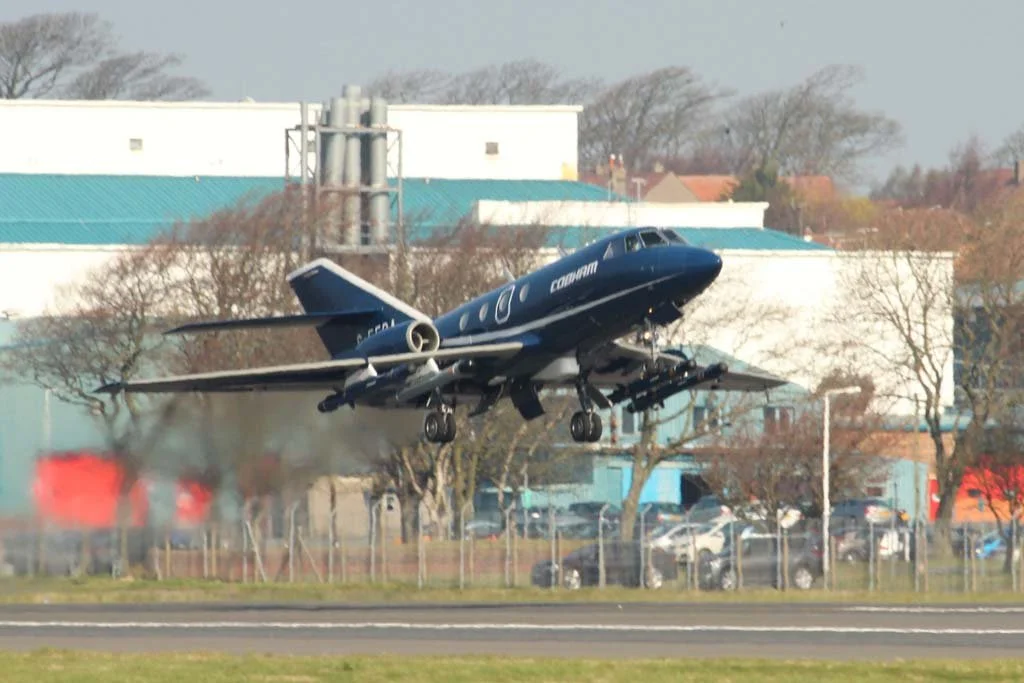 D12-292 (G-FFRA).jpg