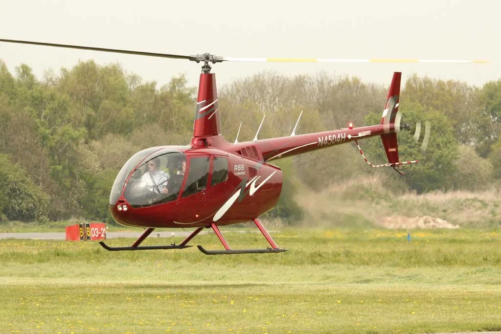 D12-604 (N4504H).jpg