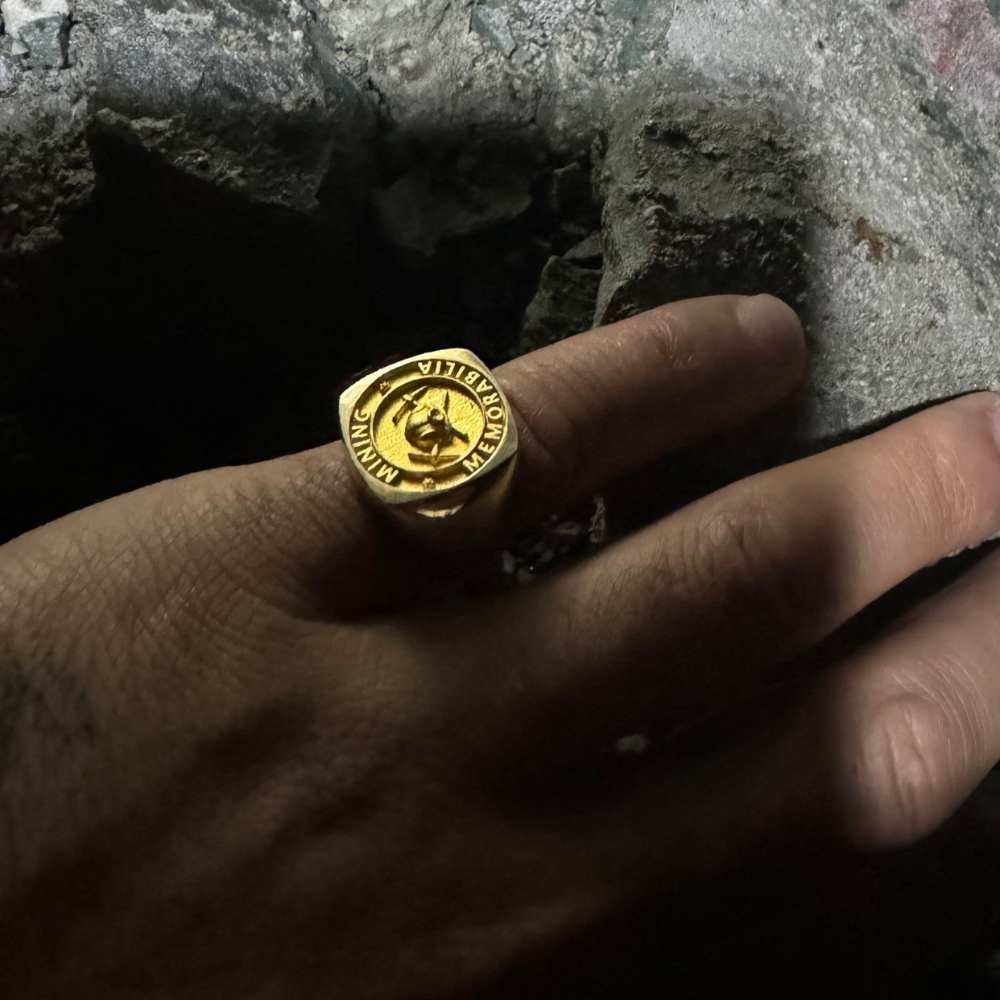 Memorabilia Ring (3).png
