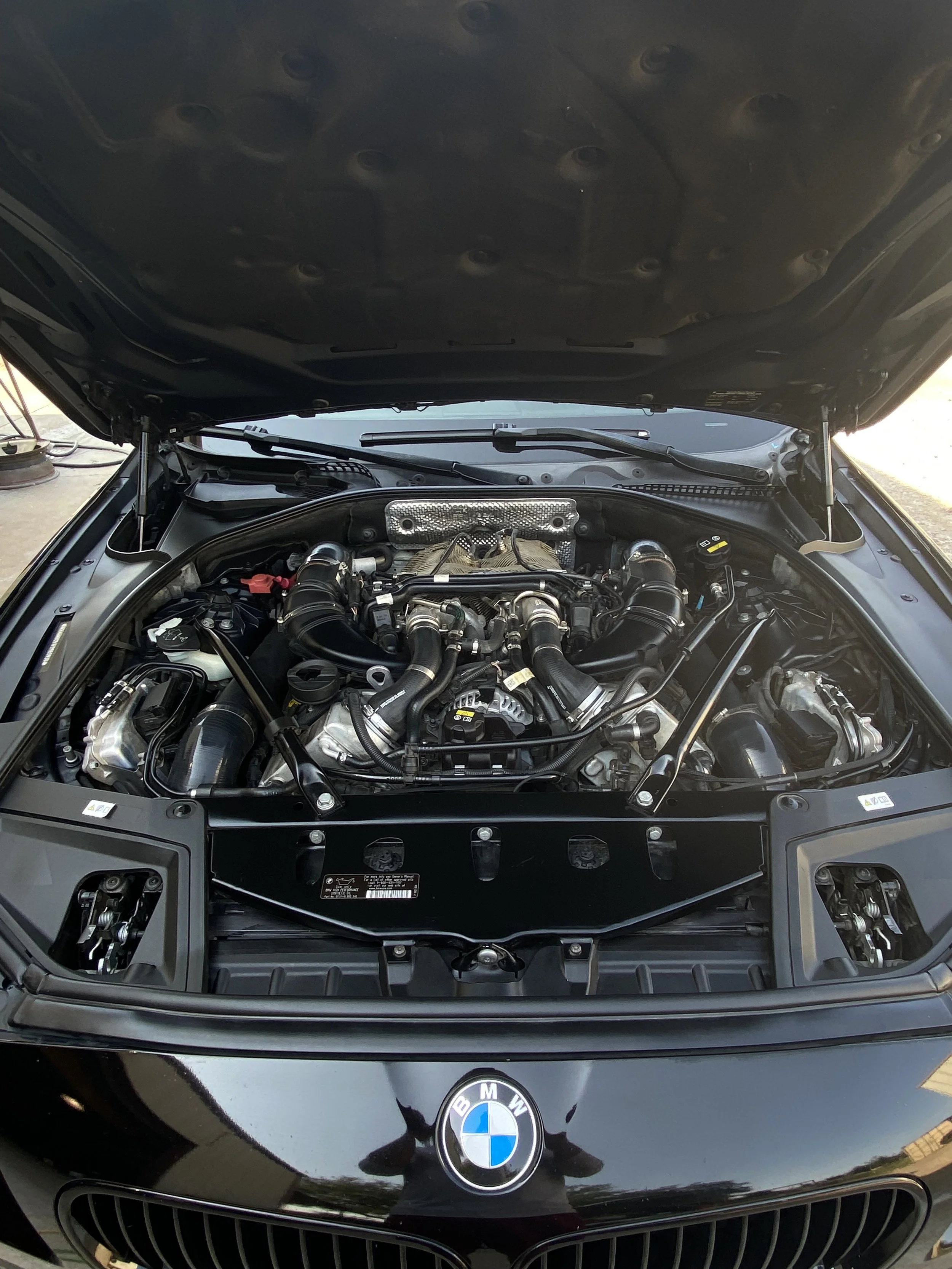 engine bay cleaning mobile service