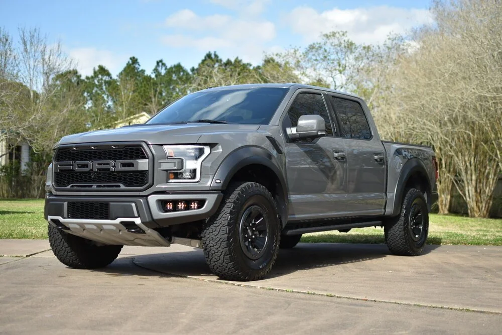 professional vehicle detailing near me