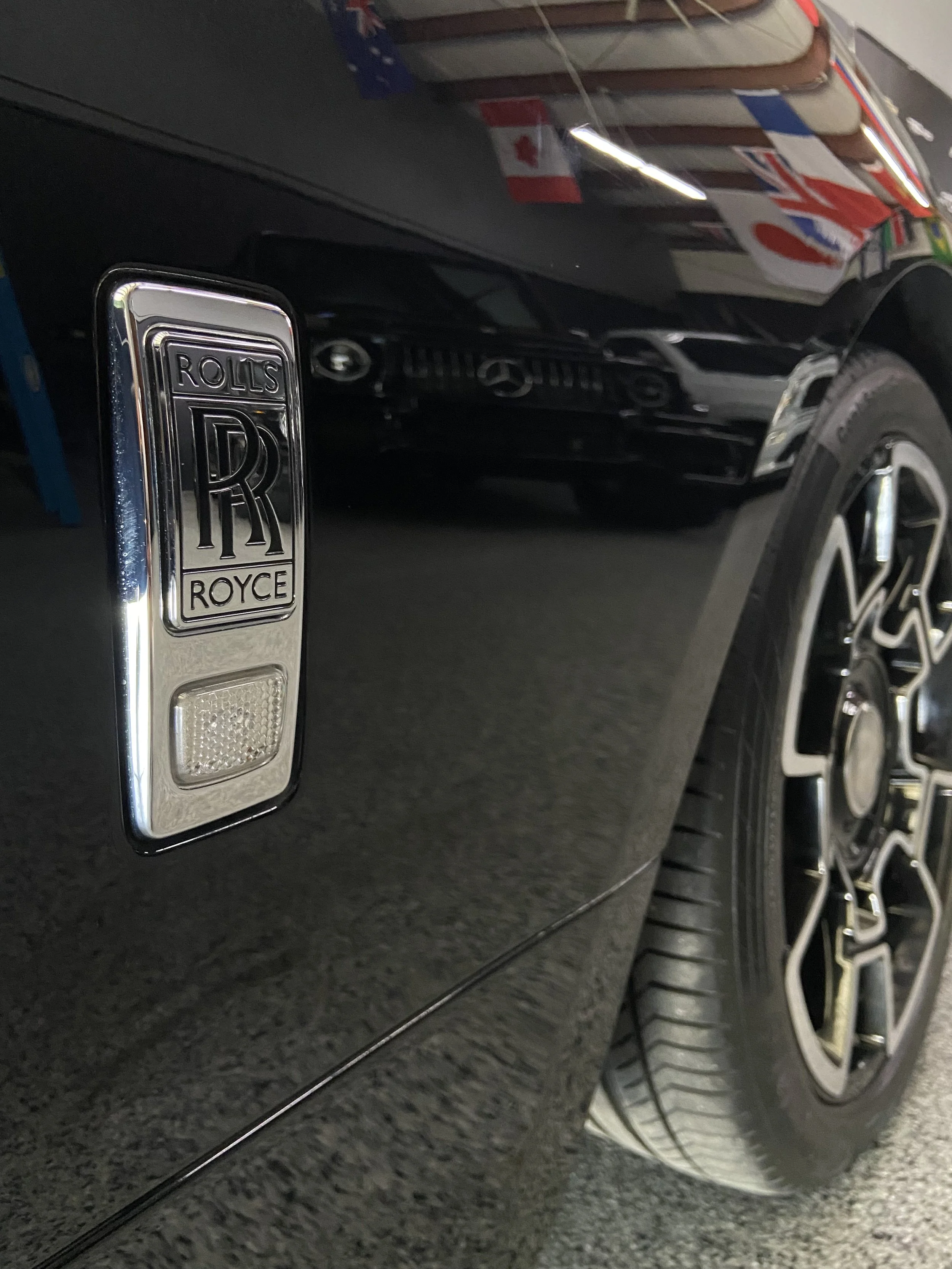 inside auto detailing