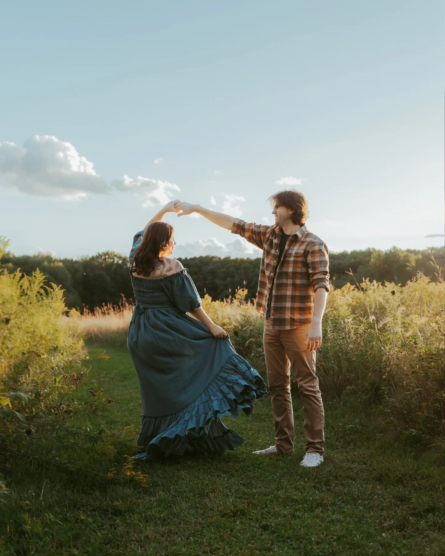 Maternity sessions aren&rsquo;t just about waiting for baby&mdash;they should be about you as a couple too! While we always get the classic shots (aka holding the baby bump), we&rsquo;ll have fun too&mdash;dancing, walking together, and laughing! I w