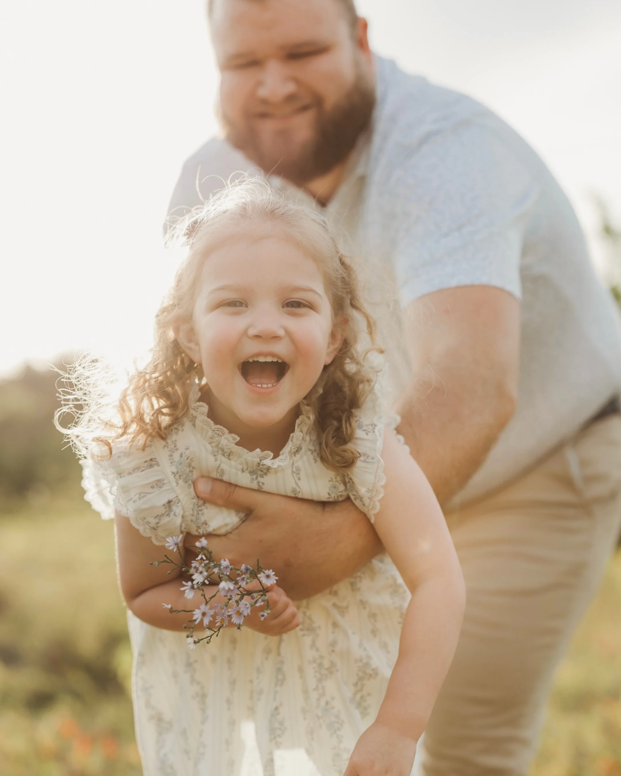 How do we capture families in a natural way that allows them to relax and be themselves? 

1) Pre-session consultation before your session is a must.  Give them opportunities to express their vision and get to know them! This establishes trust and wi