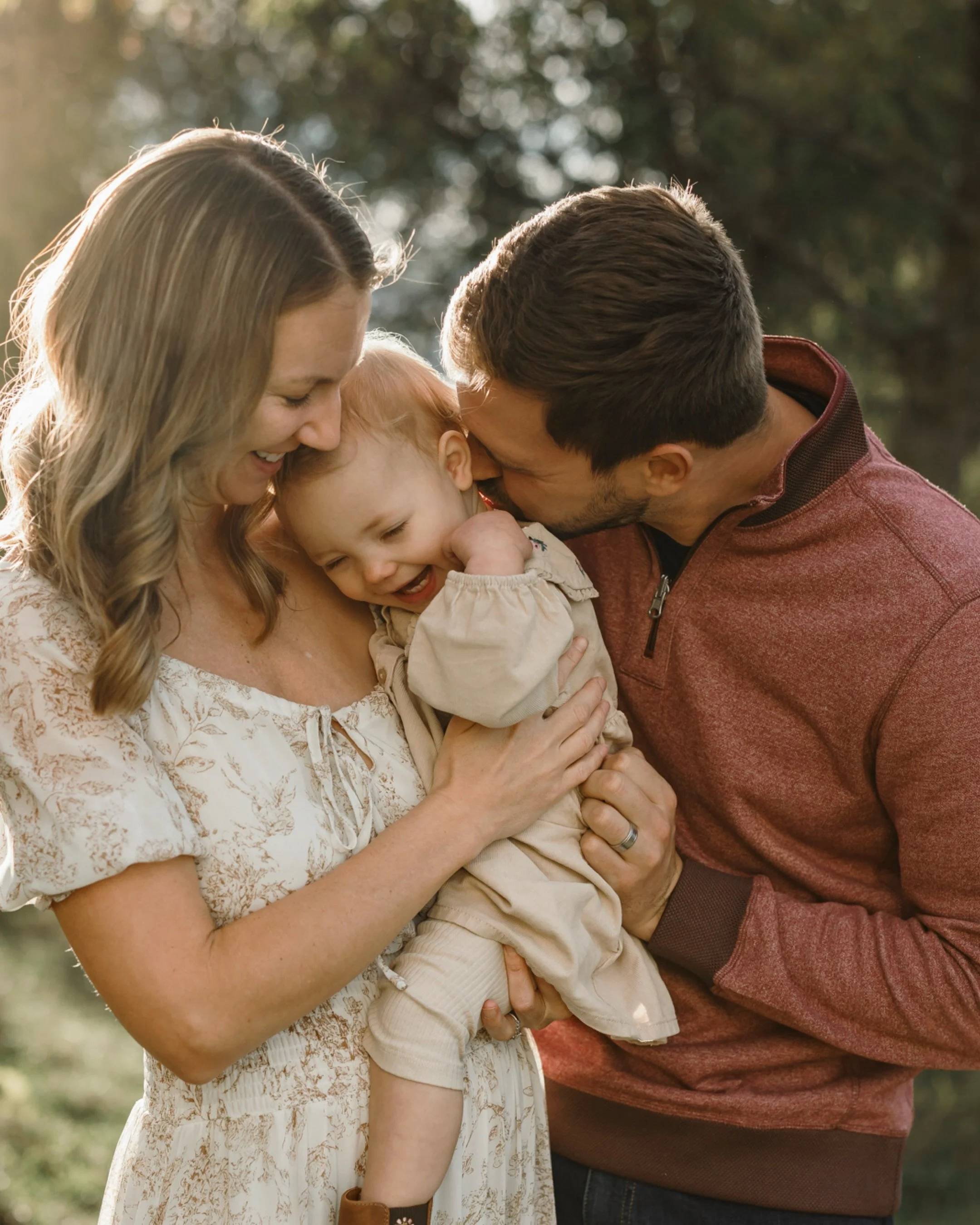 Every family photography session my clients know that doing an activity is a must!  Activities - whether reading a book or having a picnic or throwing stones into a creek - are good for so many reasons! They help everyone relax, interact with each ot