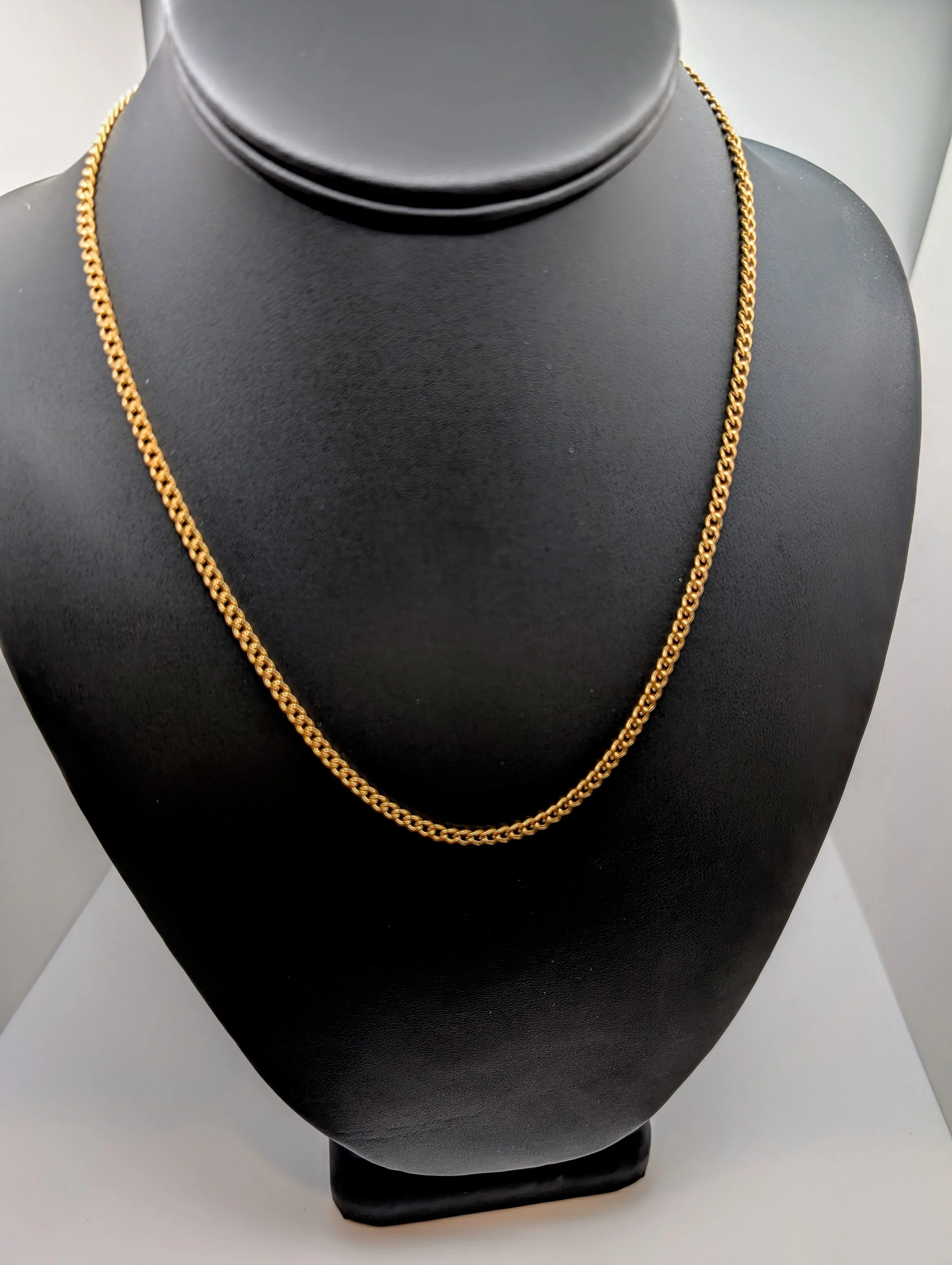 Diamond Cut Curb Chain Gold Necklace 18 inch 3mm.