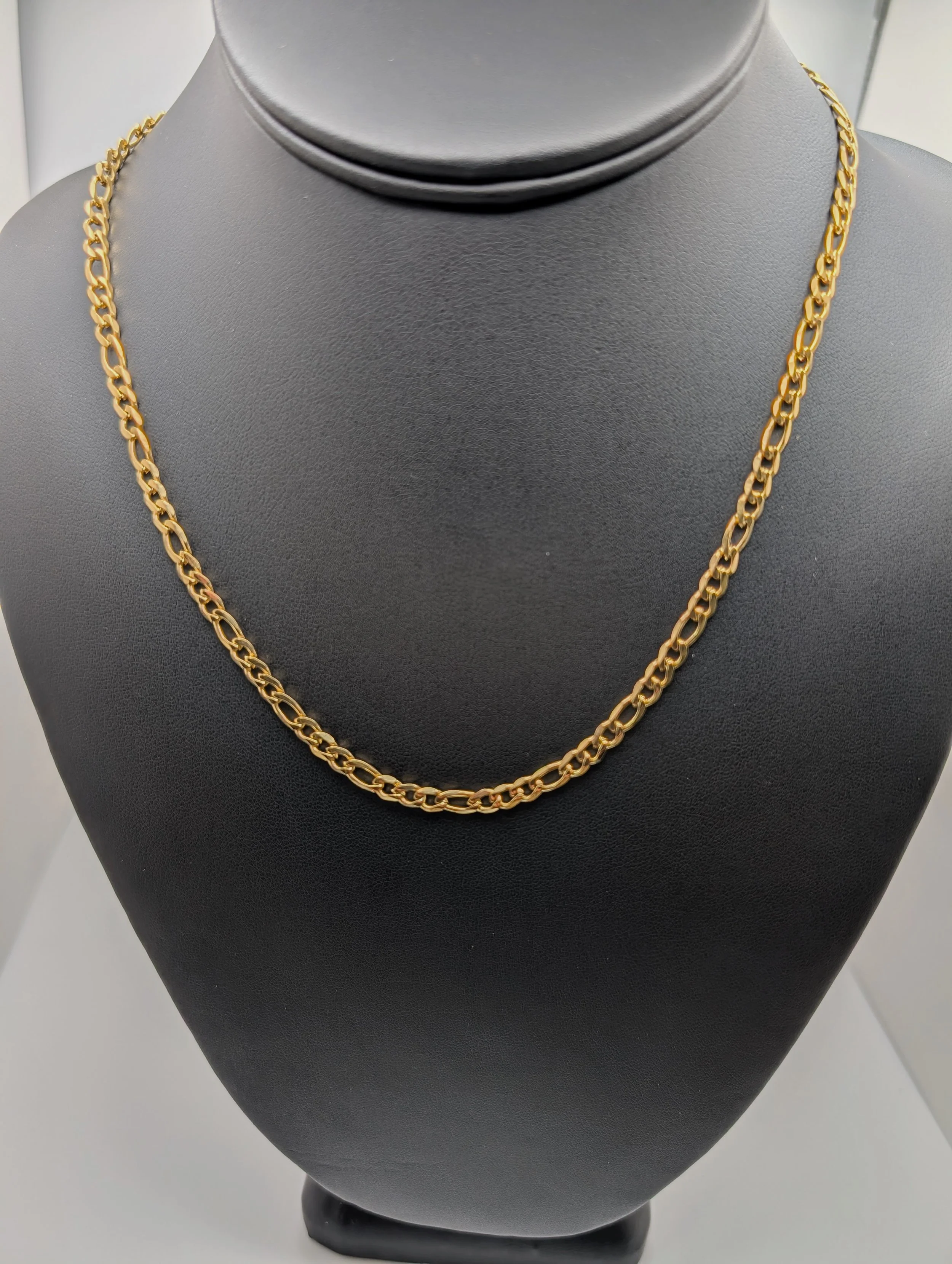 gold-figaro-18-inch-4mm-neckless.jpg