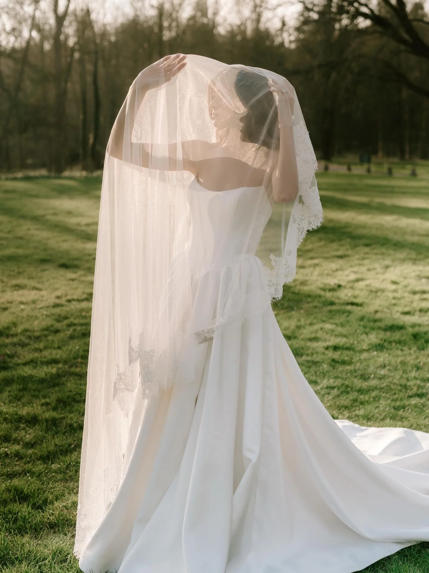 On your wedding day - I am there to tell the story from the day but if your bridal portraits or couple photos you fancy being a bit more editorial then I am all for it! 

I enjoyed experimenting on the @the_edit_workshops by using flash outside in th