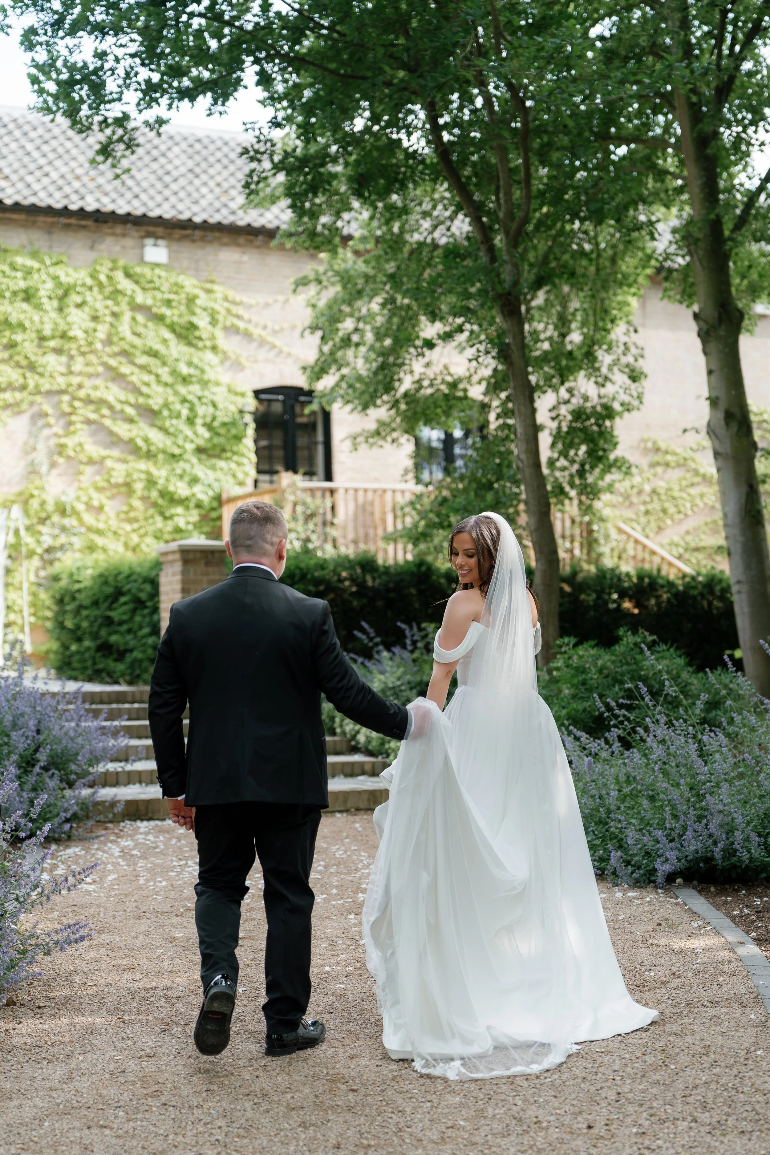 Lauren & Lewis Previews 47.jpg
