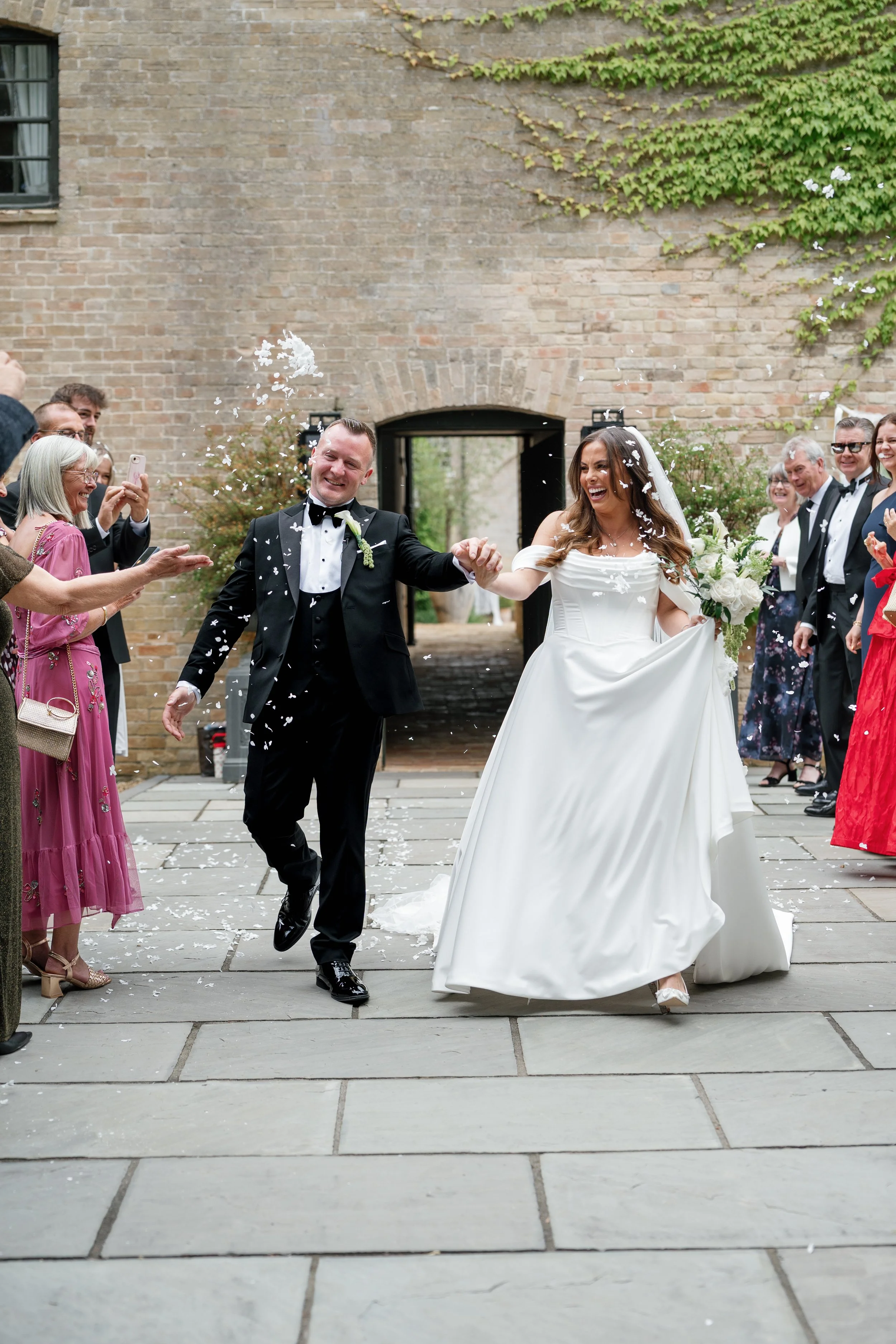 Lauren & Lewis Previews 27.jpg