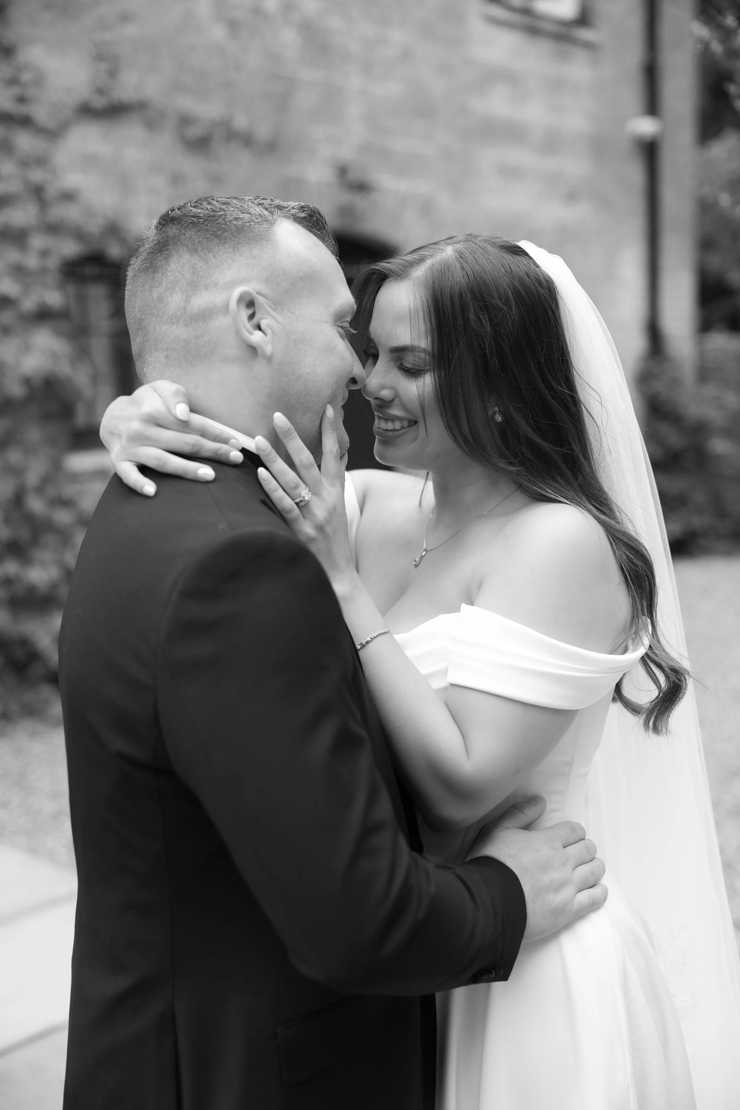 Lauren & Lewis Previews 55.jpg