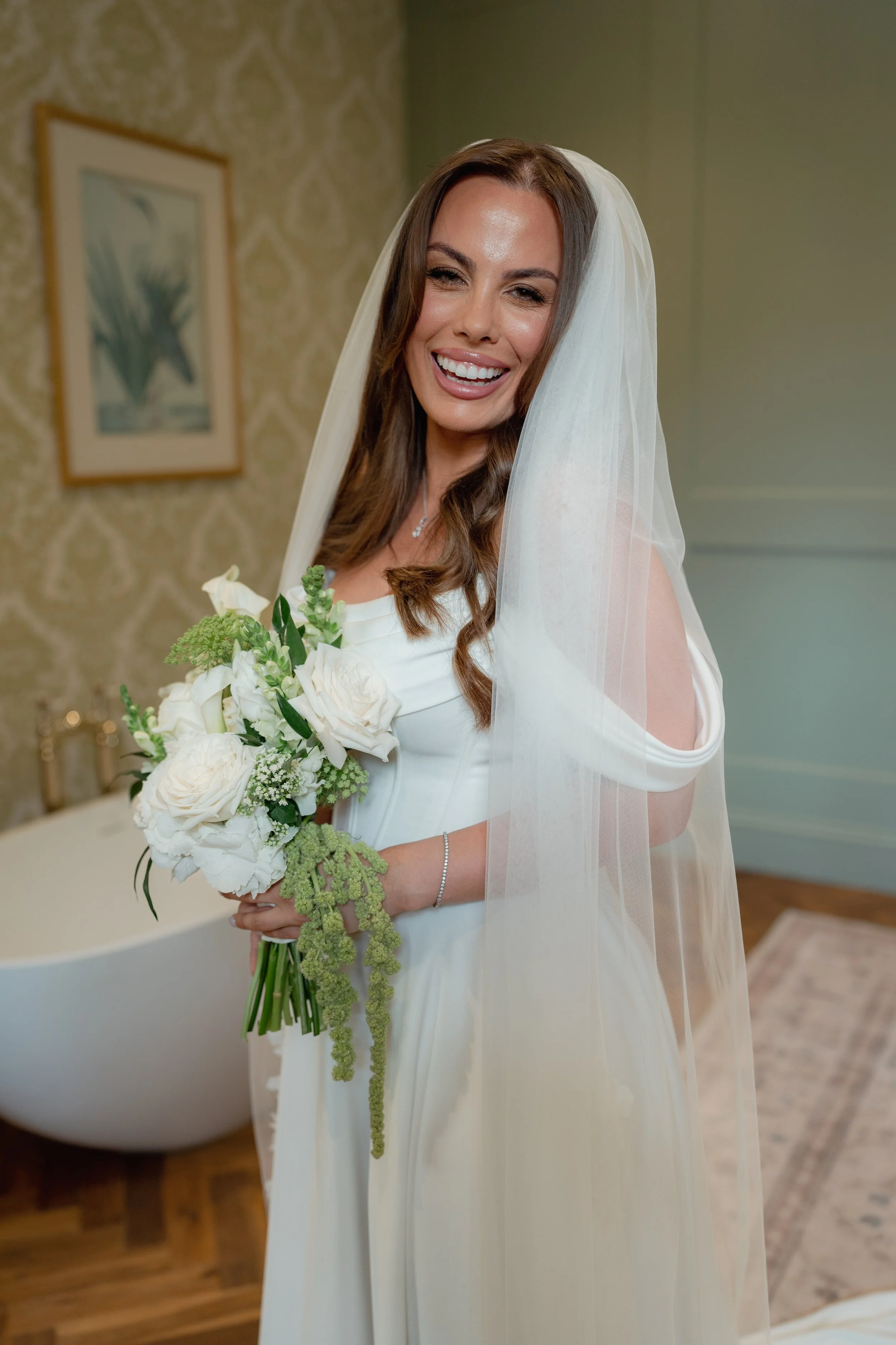 Lauren & Lewis Previews 20.jpg