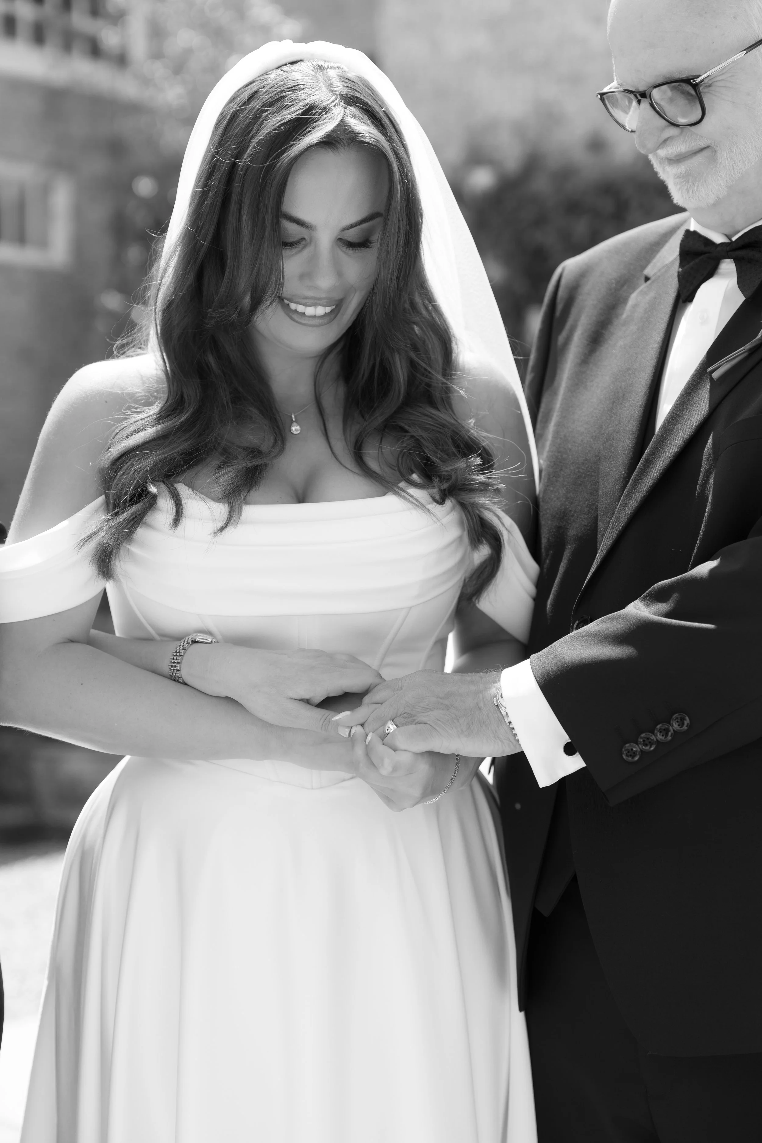 Lauren & Lewis Previews 15.jpg