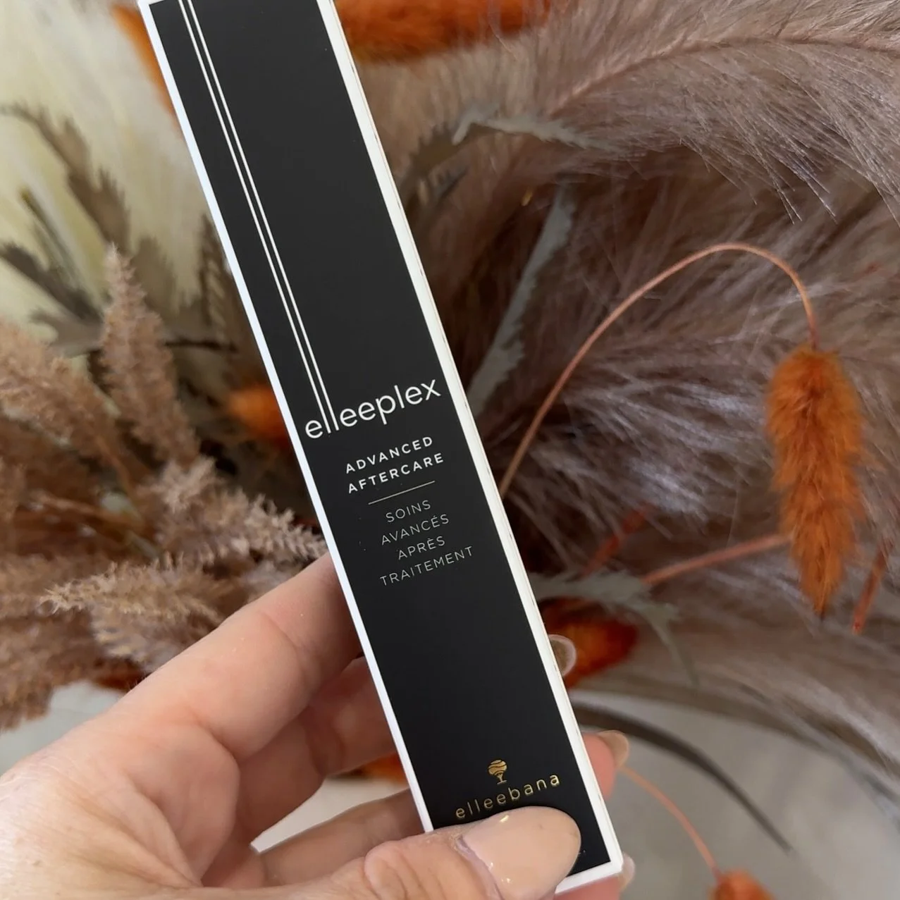 Grab yours in salon $40 
Elleeplex is an aftercare serum by Elleebana designed to nourish, strengthen, and protect lashes and brows after treatments like a Lash Lift, Brow Lamination, or Tinting. It&rsquo;s also great for everyday lash and brow healt