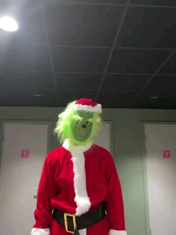 Christmas dump 💩🎅

#vistoslo #hostel #christmas