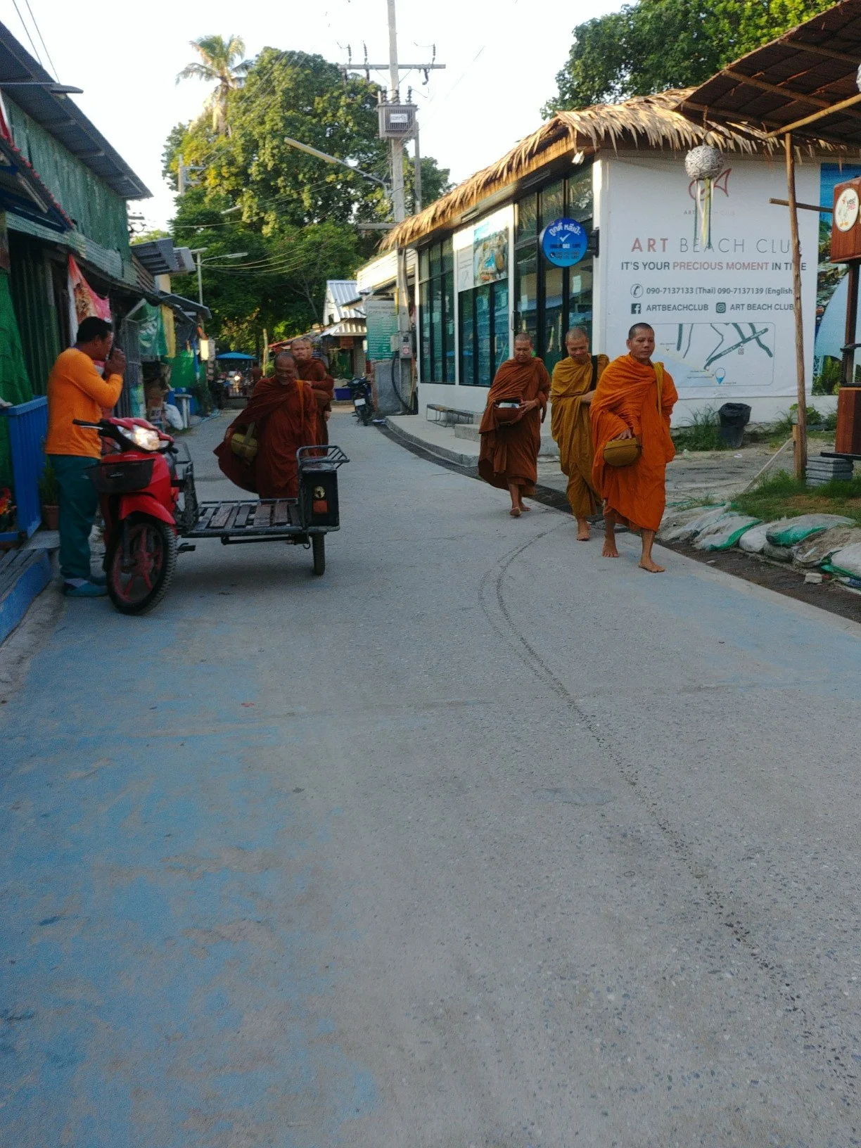 Moment-0547.jpg