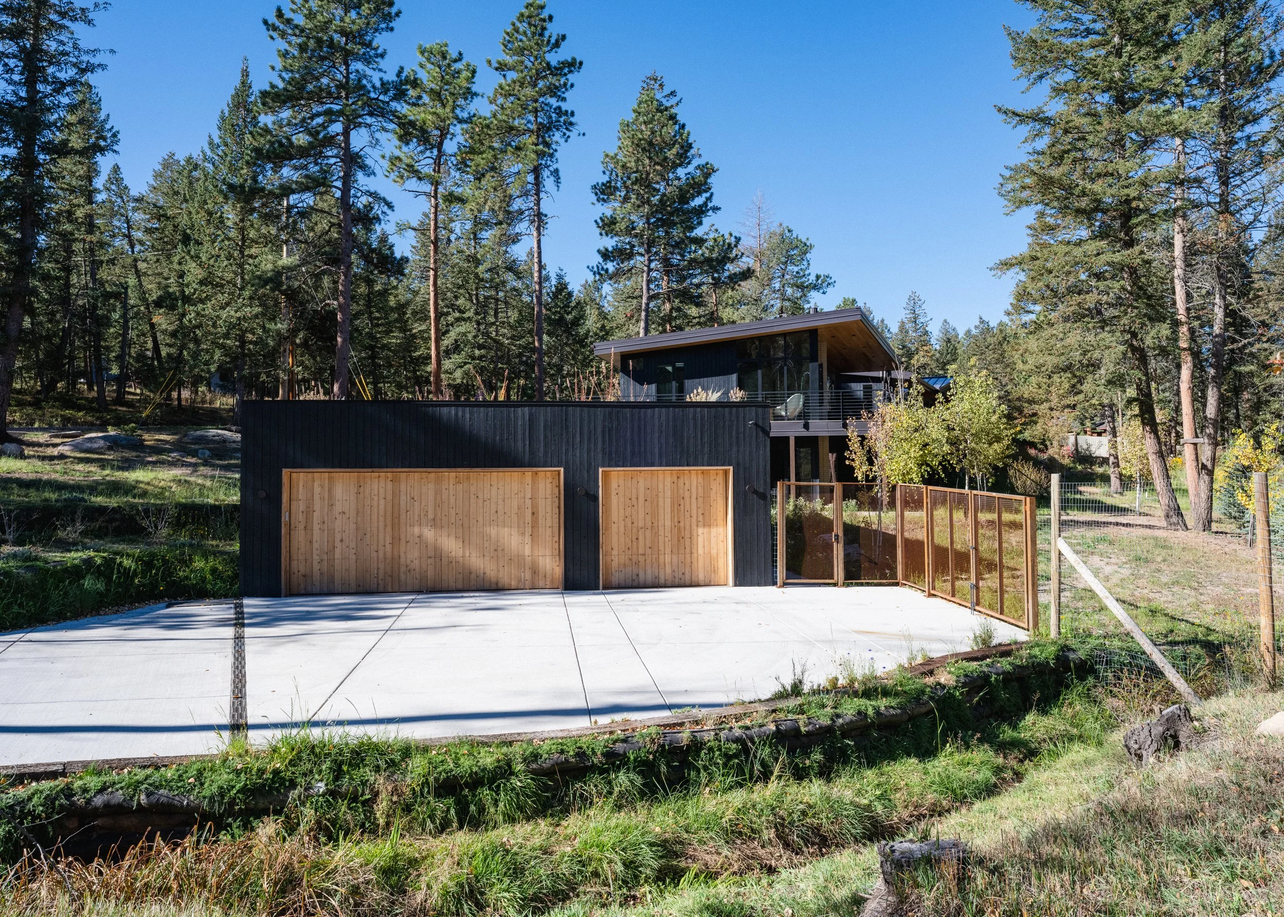 hillbuilders_dalpeshouse_02.jpg