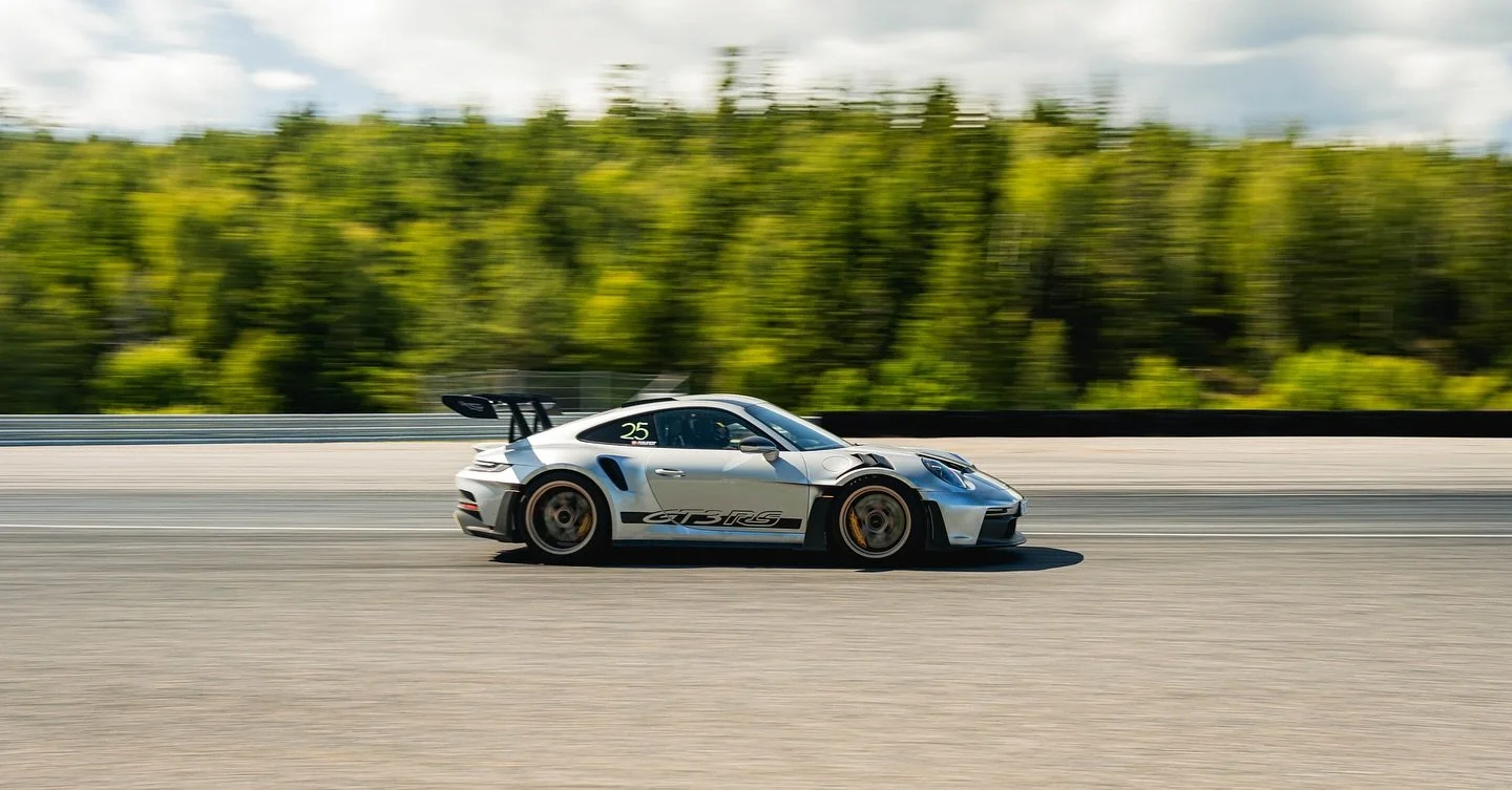 What a weekend🤩
&bull;
&bull;
Just finished all photos from last weekend with @porscheclubnorge . The people, the cars and the driving was together a fantastic experience. 

All  photos from this weekend are available with the link in my bio. Go che