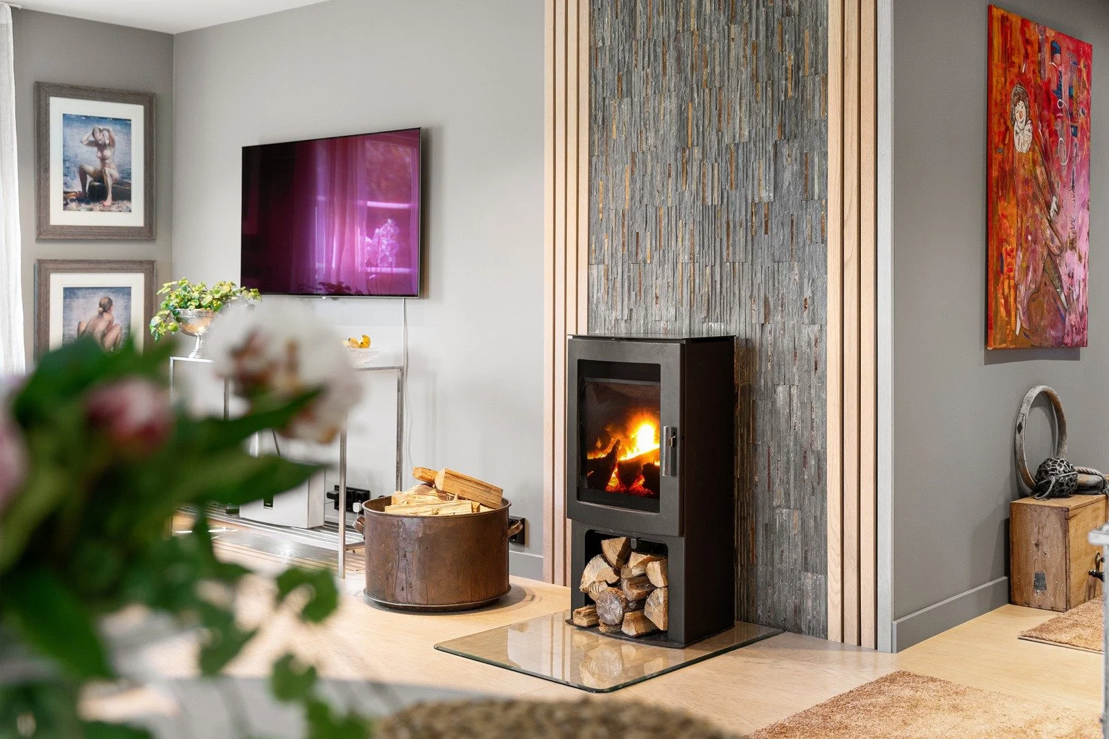 rødsveien 23 peis og stue.jpg