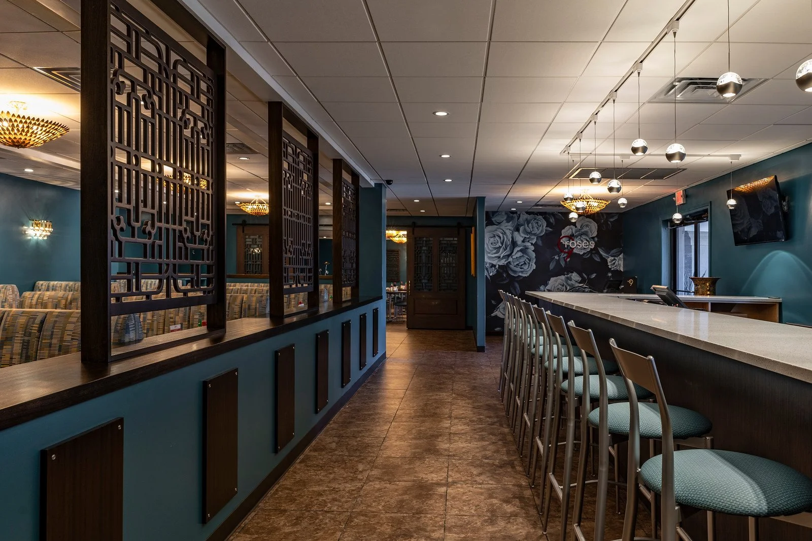 9 Roses — Curtis Herring Interior Design