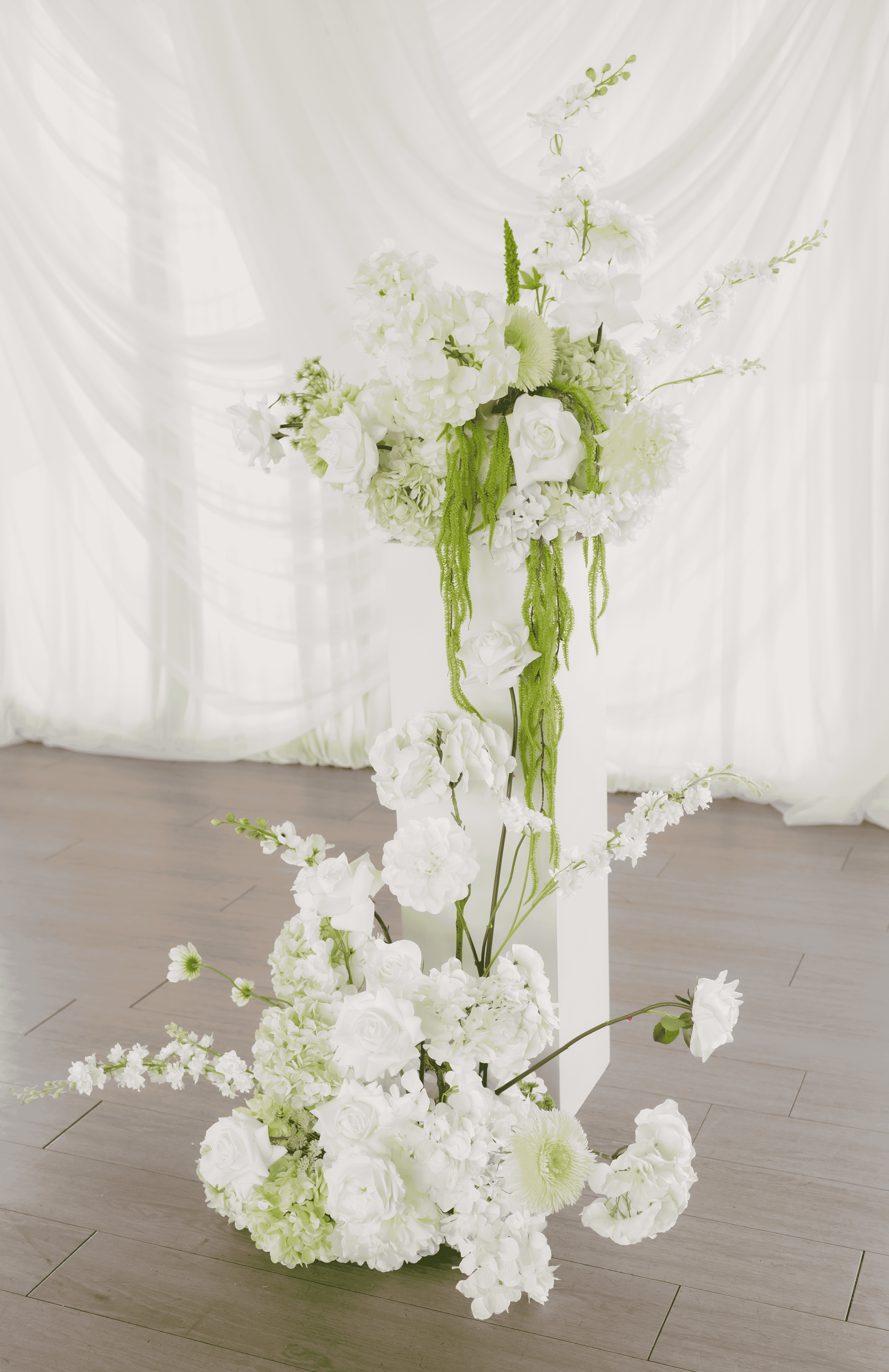 2026.04.25_Kelsea and Jonathan_MeghanHemstra-2026-SneakPeek-16.png