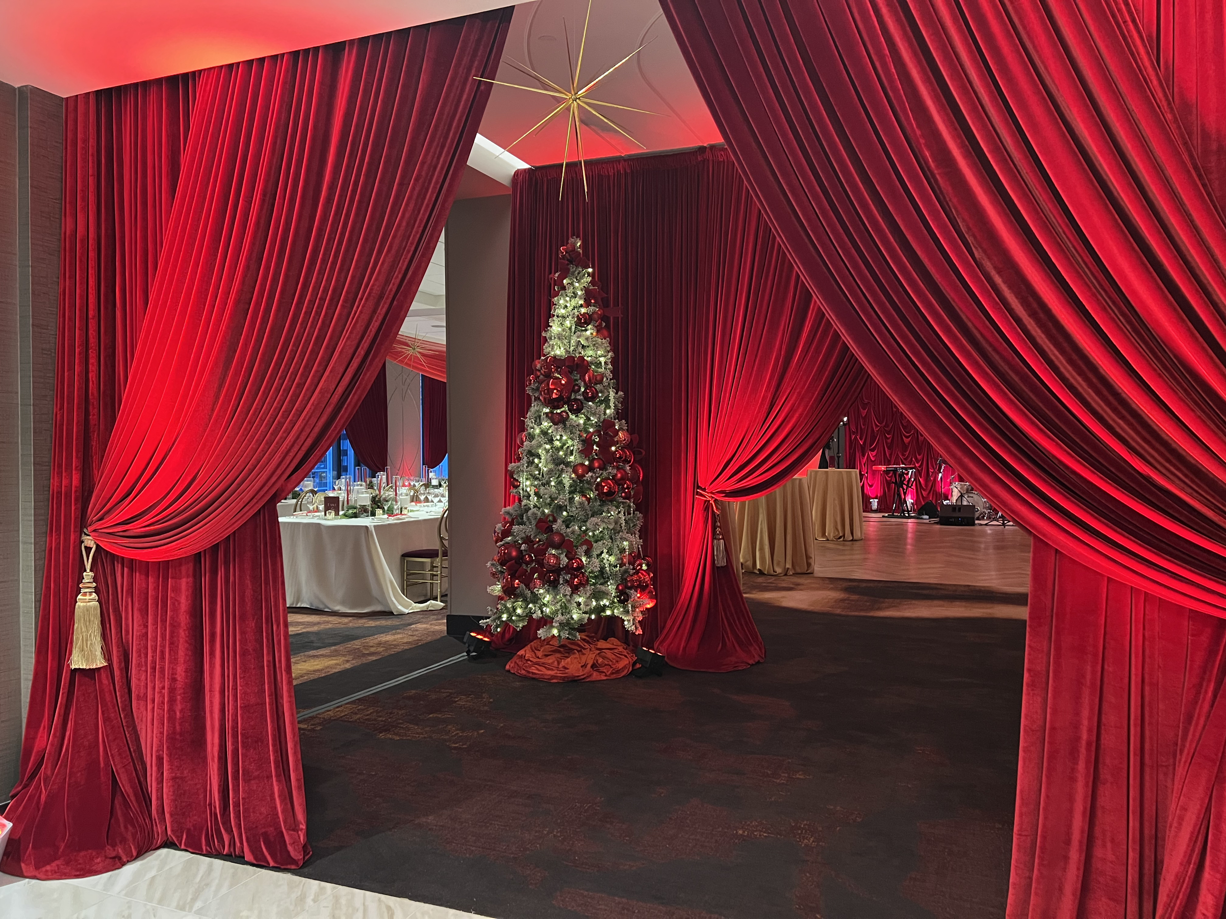 2025.12.05_Mosaic Homes Christmas_5909.png