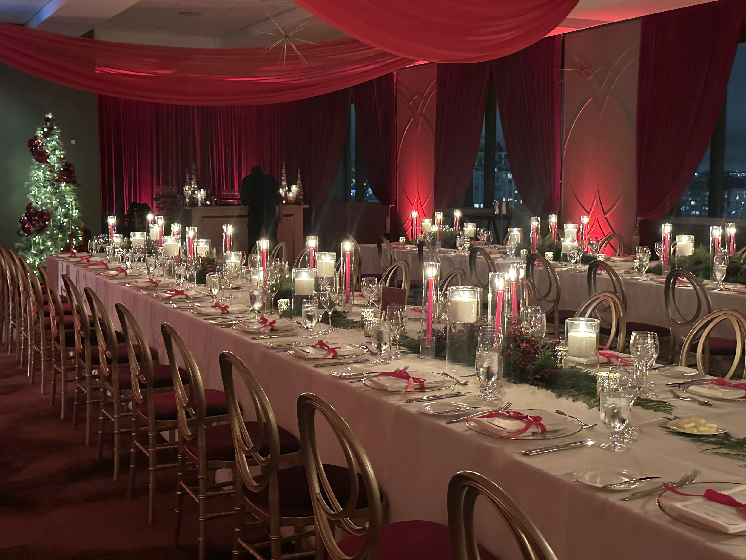 2025.12.05_Mosaic Homes Christmas_6126 2.png