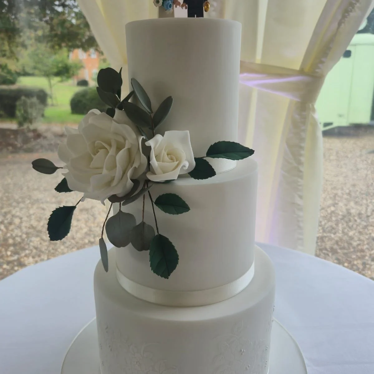 🤍 Victoria &amp; Jonathan | 3rd October 2026 🤍

What a beautiful way to end our 2026 wedding season! 🍂✨

Victoria &amp; Jonathan tied the knot at Wickham Market Church before joining us at Hungarian Hall Estate for their wedding breakfast and even