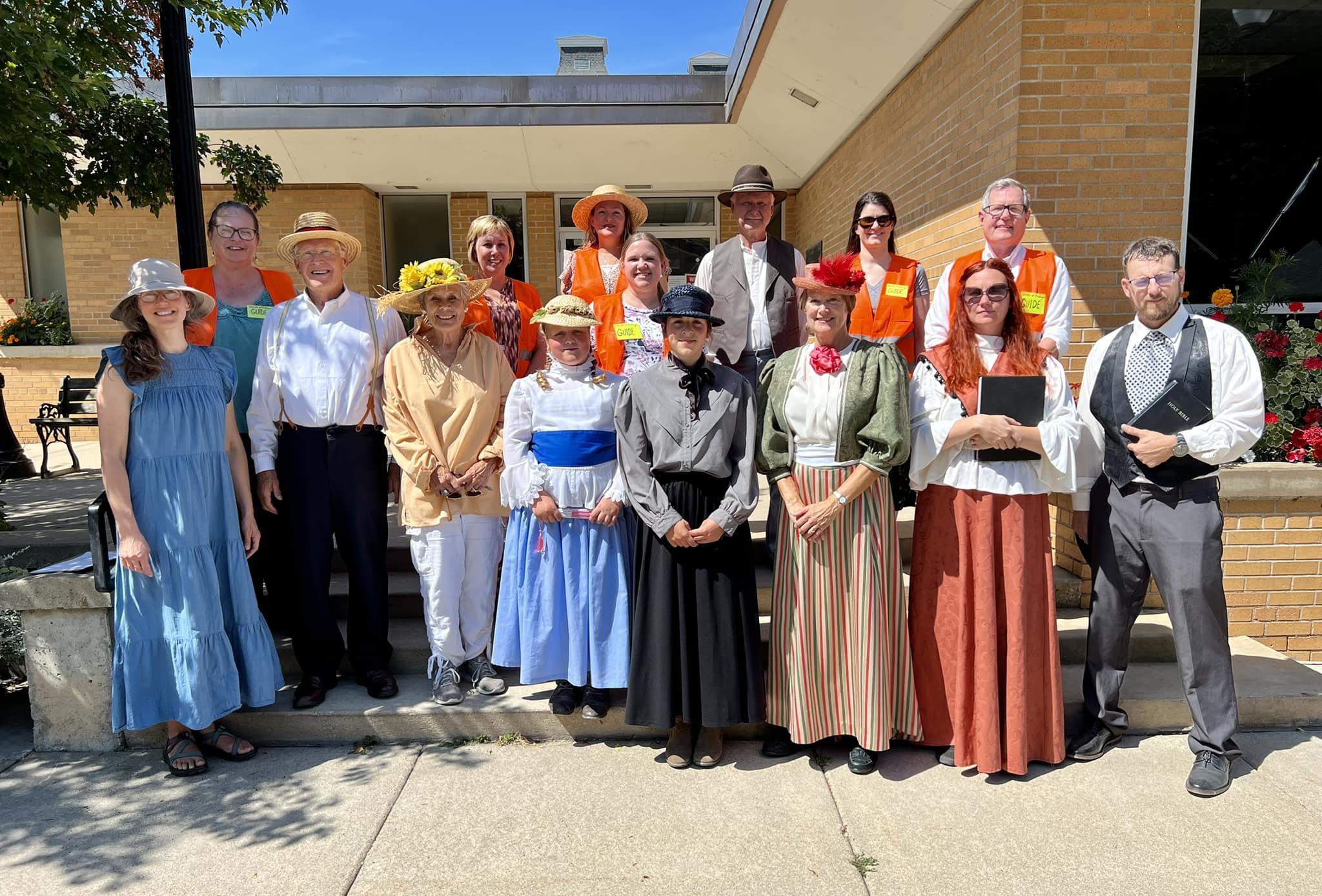  Our characters and guides are all ready for the Ghosts of McGregor's Past Guided Historical Walking Tour. 