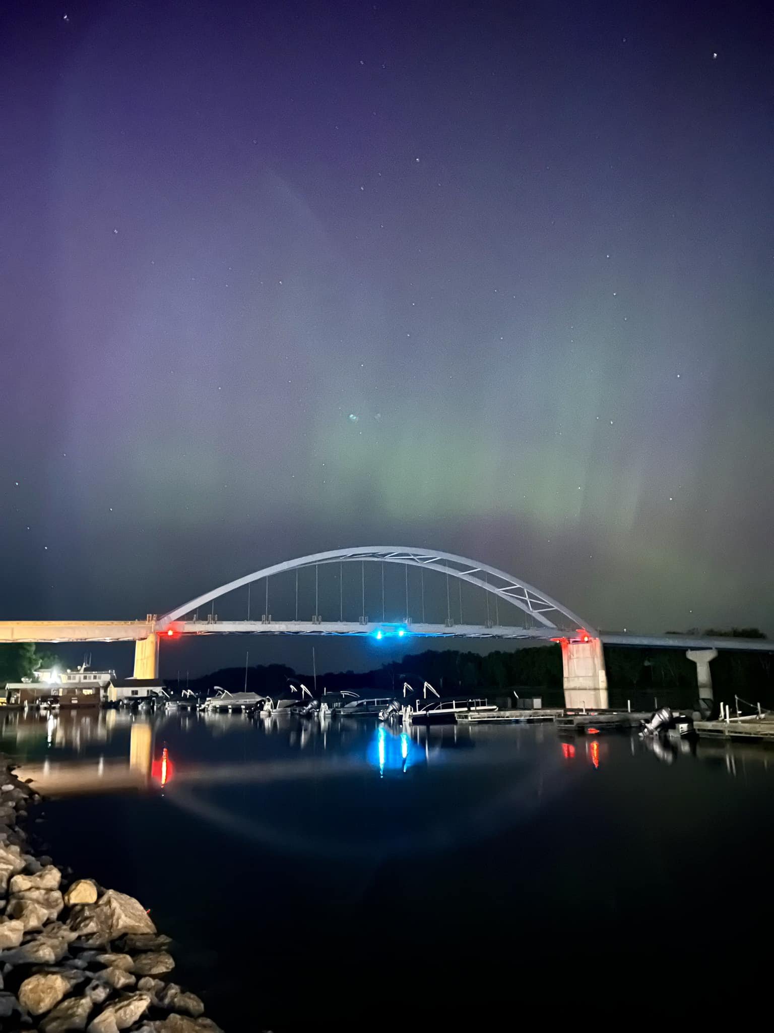 What a treat to view the Northern Lights in the Ports of Discovery! 💜

#portsofdiscovery #marquetteiowa #thisisiowa #mississippiriver #northernlights #aurora