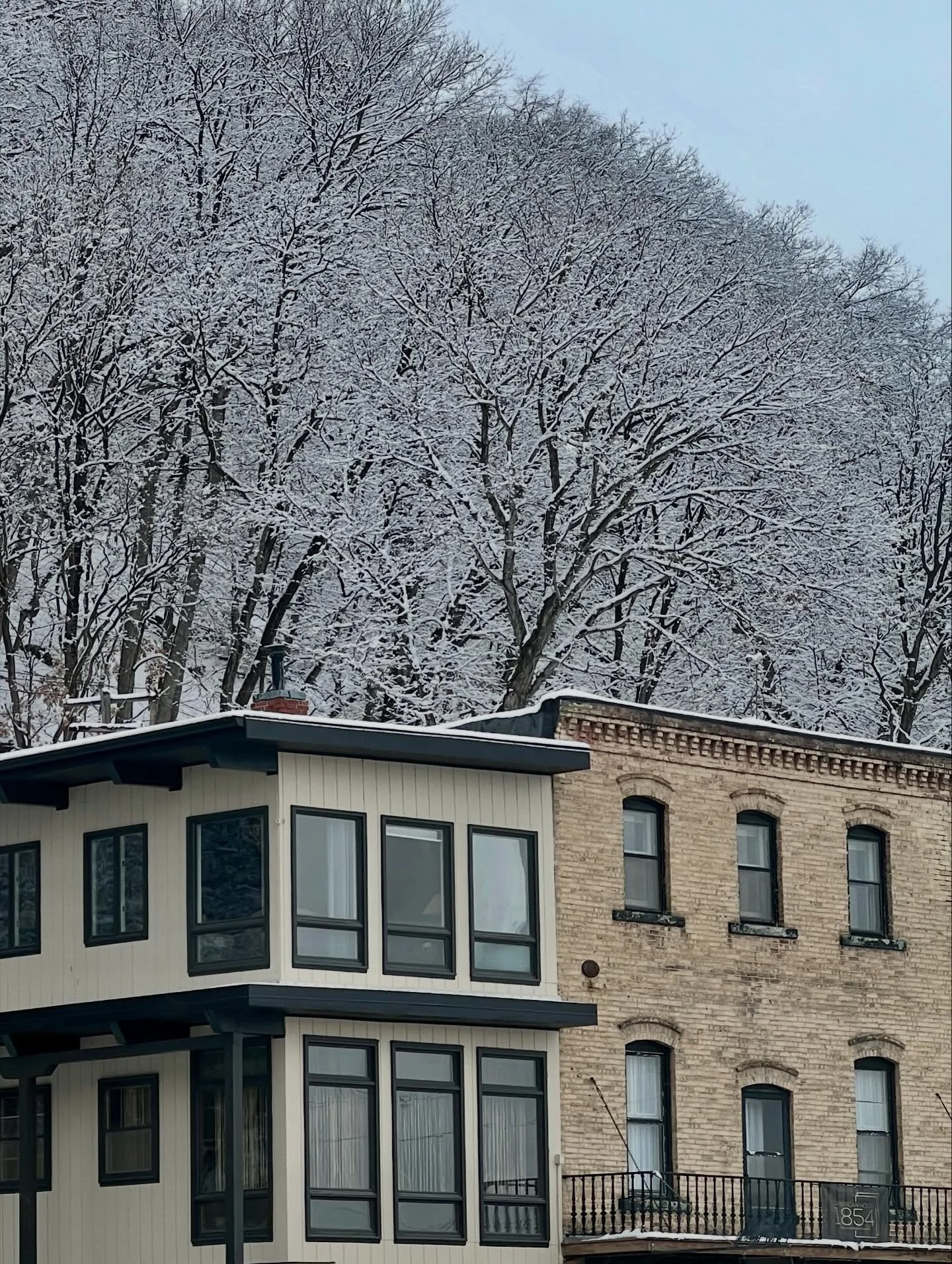 Winter&rsquo;s beauty is on full display in downtown McGregor. ❄️

#portsofdiscovery #mcgregoriowa