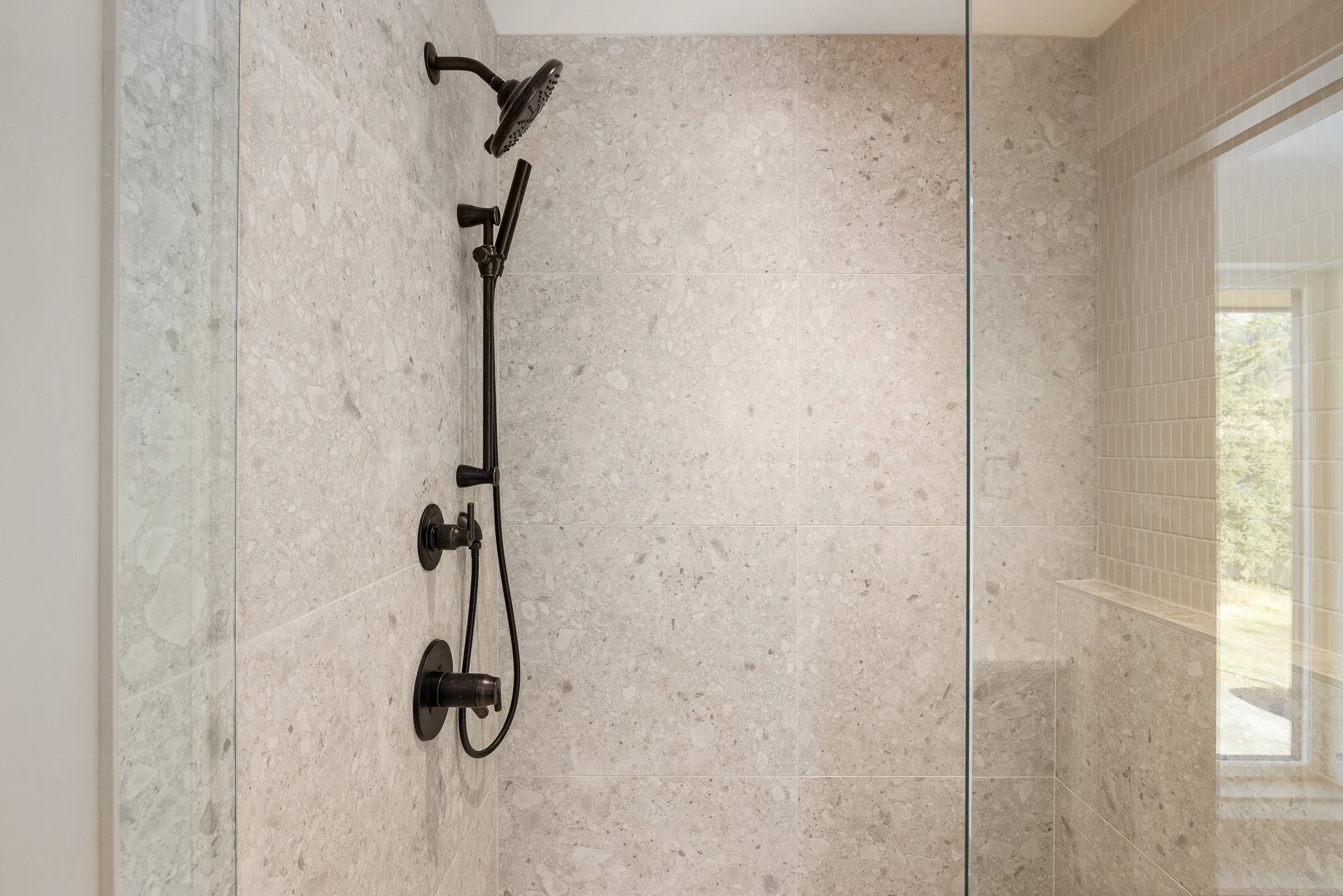 019_Gorgeous Shower.jpg