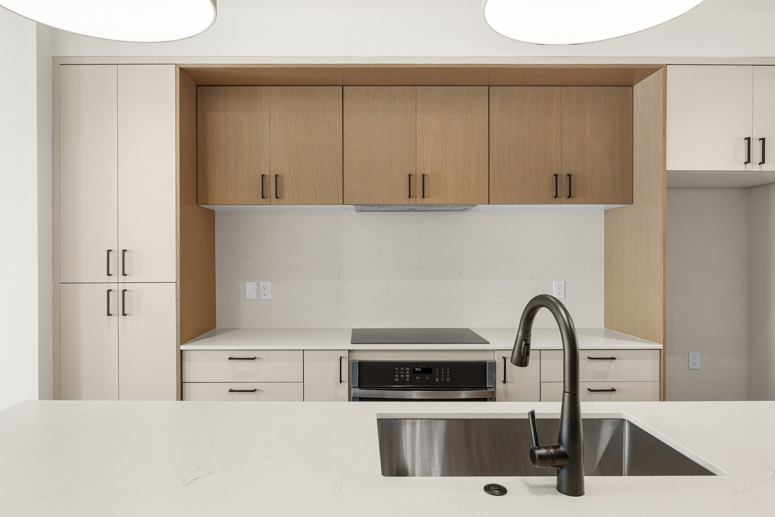 008_Ample Storage.jpg