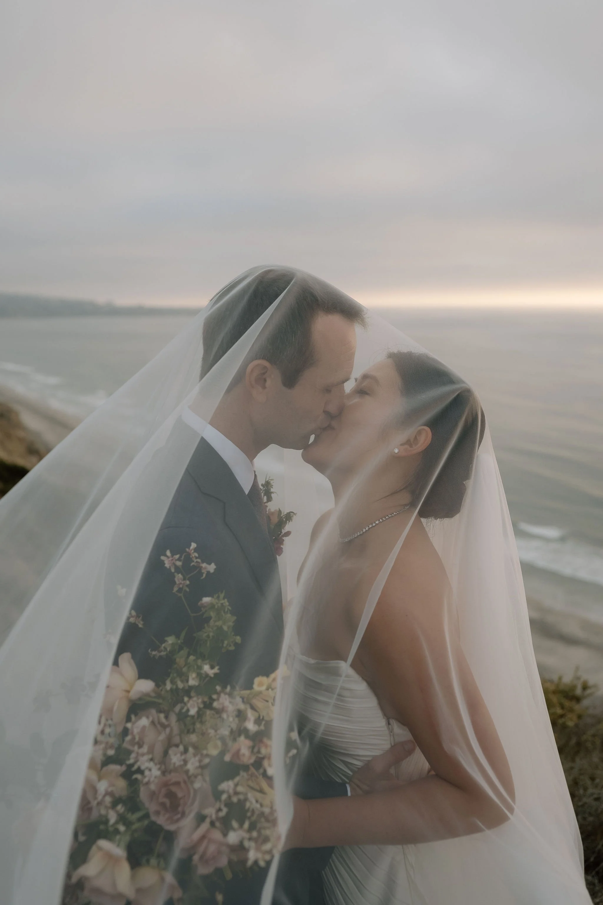 Rich fall wedding at the Lodge in Torrey Pines